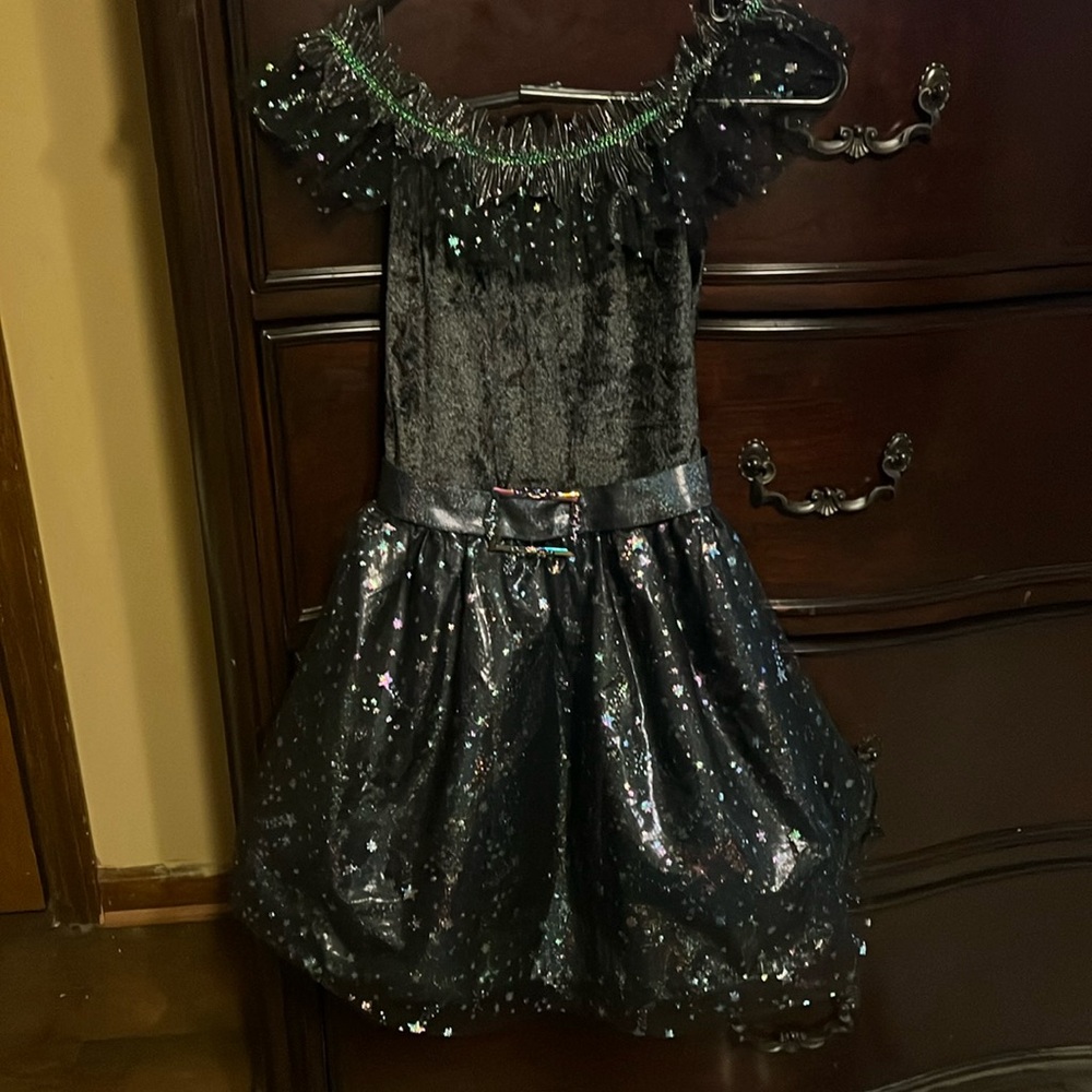 A used black spirit dress in a size medium